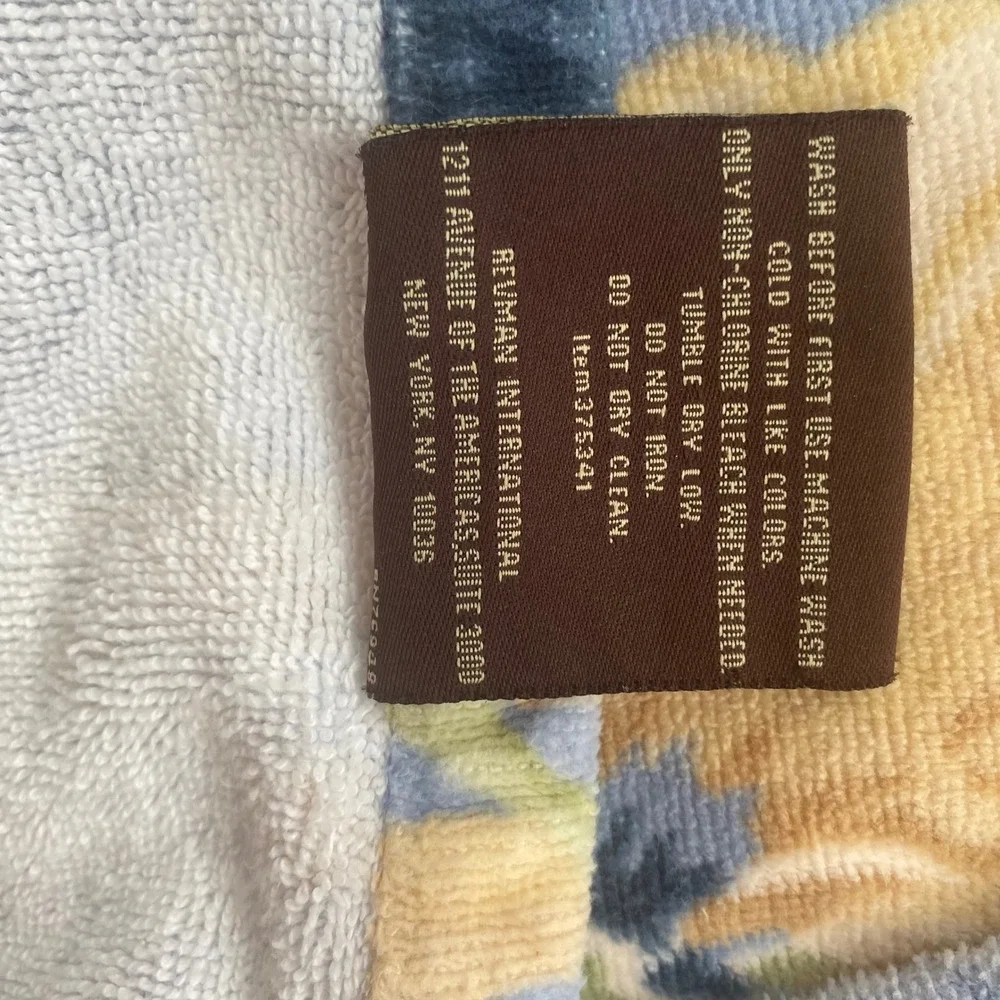 Tommy Bahama Blue Tropical Floral Bamboo Cotton Beach Towel 40x70 Oversized